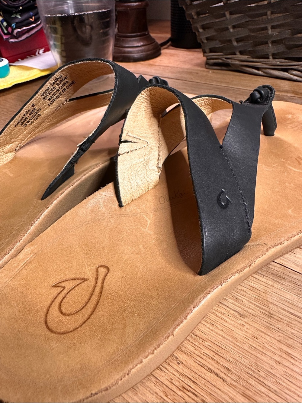 OluKai Black Leather Toe-Post Sandals with Tan Footbed - Picture 5 of 7